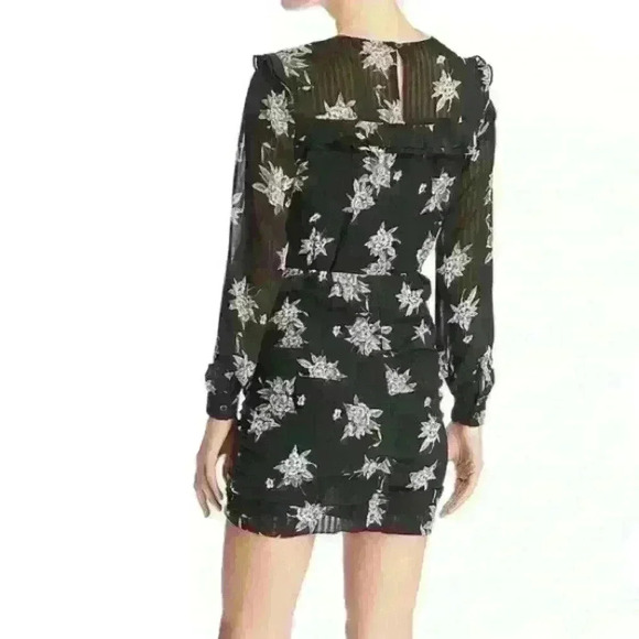 NWT Heartloom Spring Floral Print
Ruffled Long Sleeve Mini Dress Size Medium - Picture 2 of 4
